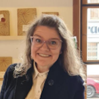 Profª. Me. Jaqueline Richter