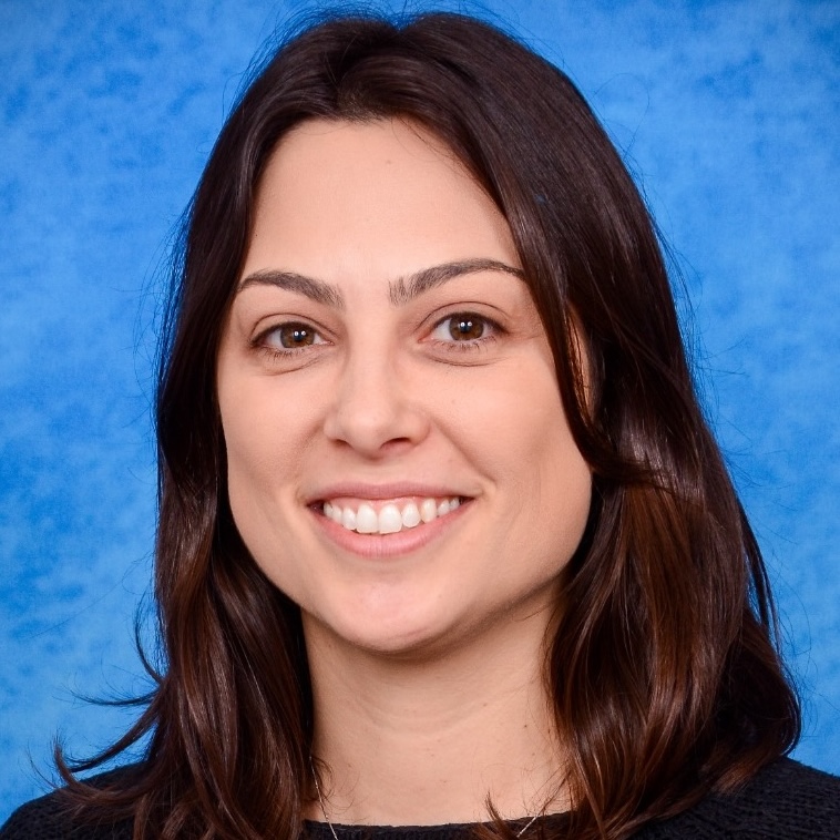 Profª. Drª. Mariana Teixeira