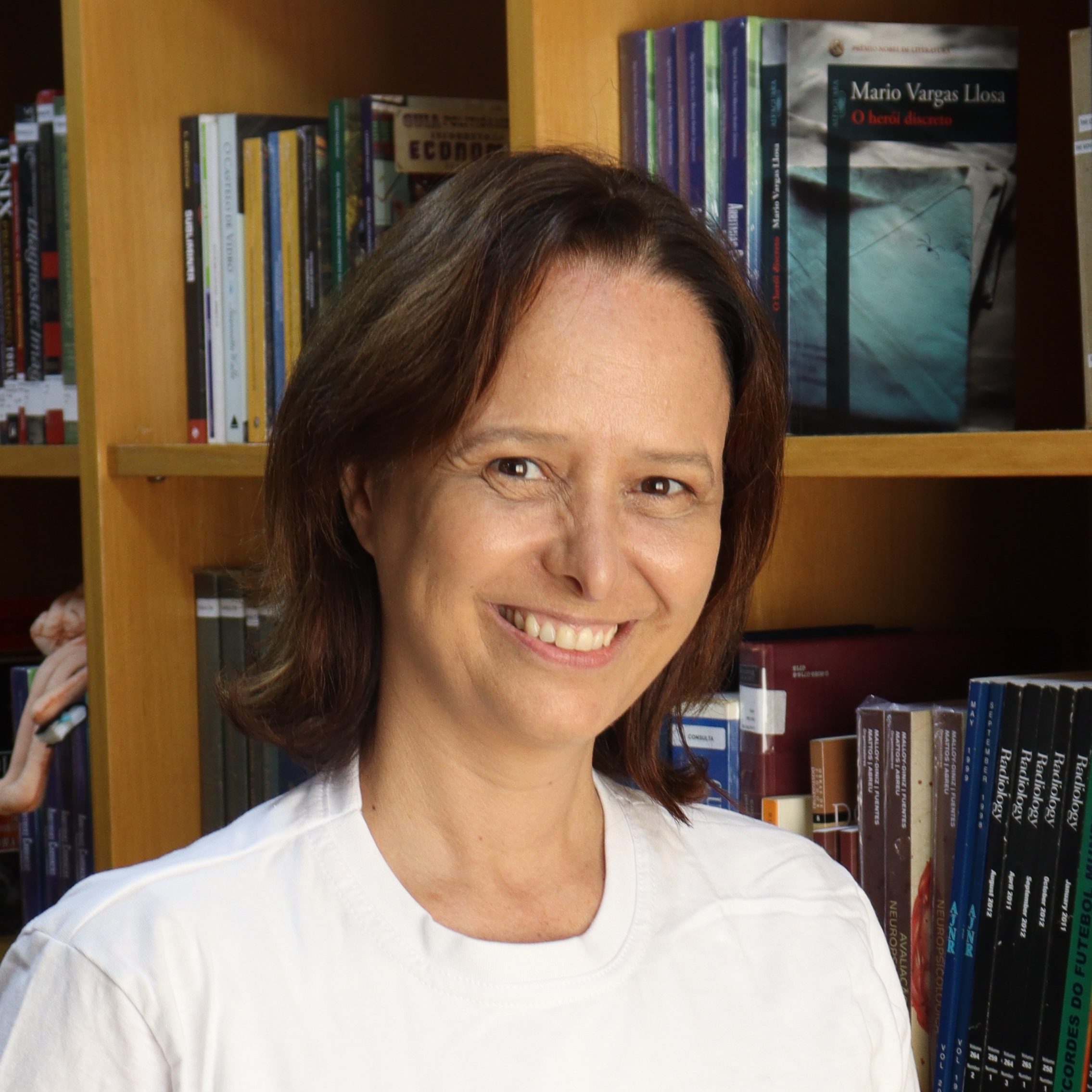 Profª. Drª. Renata Aranha