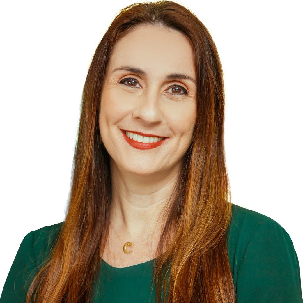 Profª. Drª. Cíntia Salgado