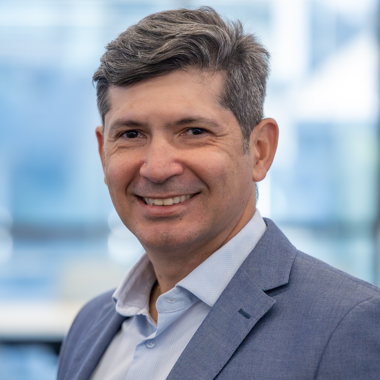 Prof. Me. Arioston Rodrigues